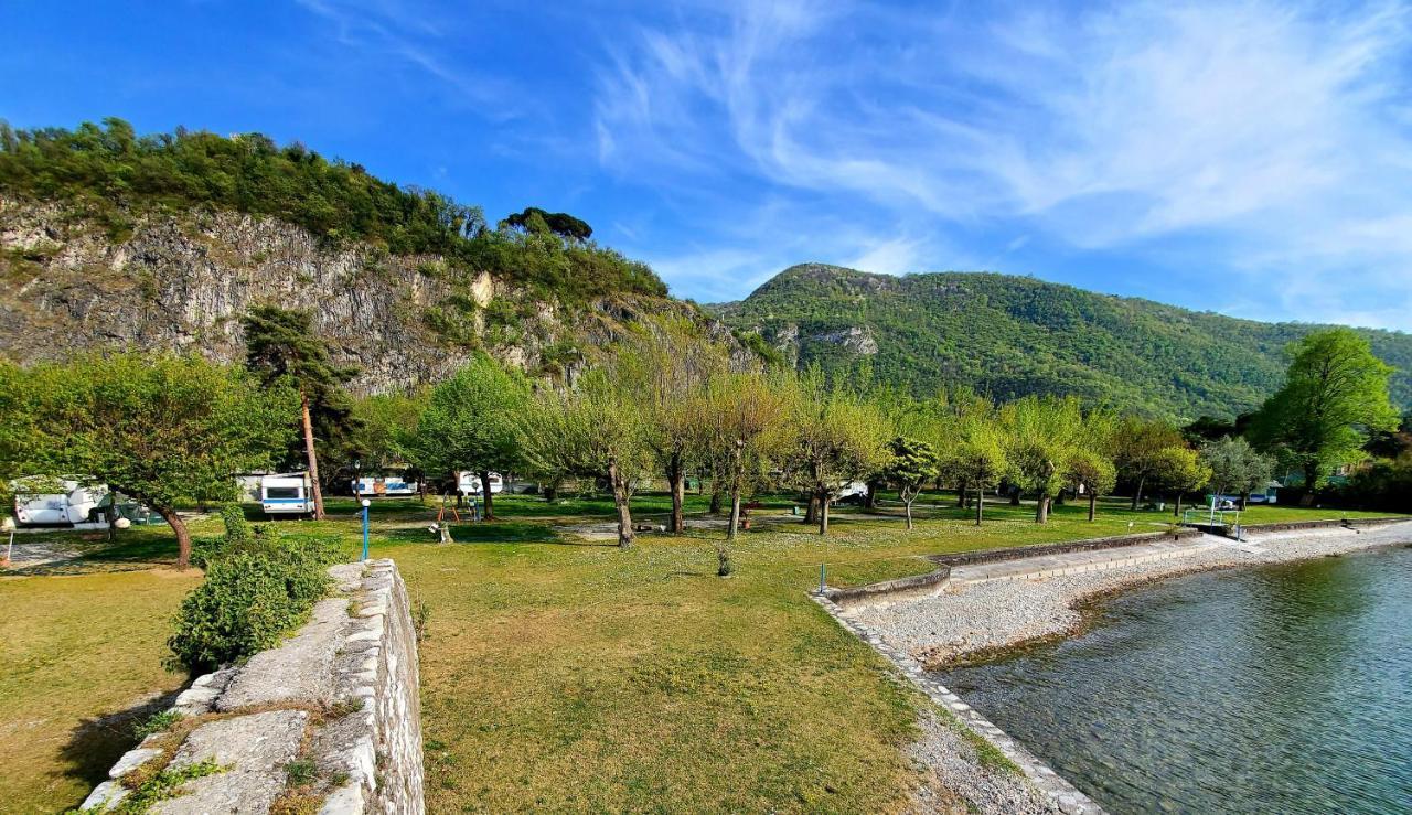 Camping Pilzone Iseo Bagian luar foto