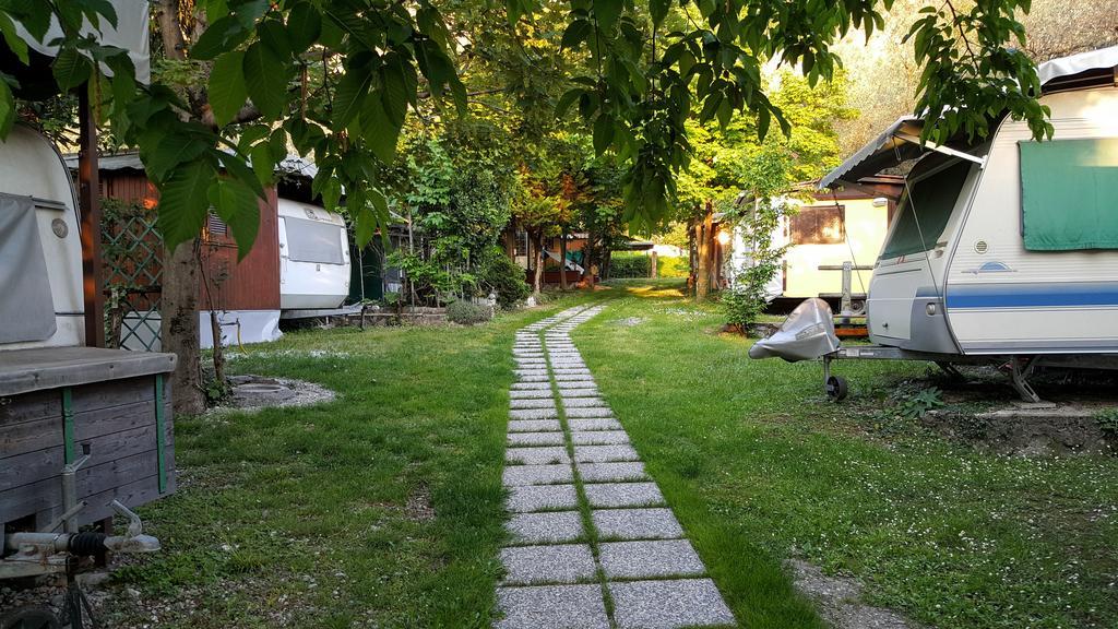 Camping Pilzone Iseo Bagian luar foto