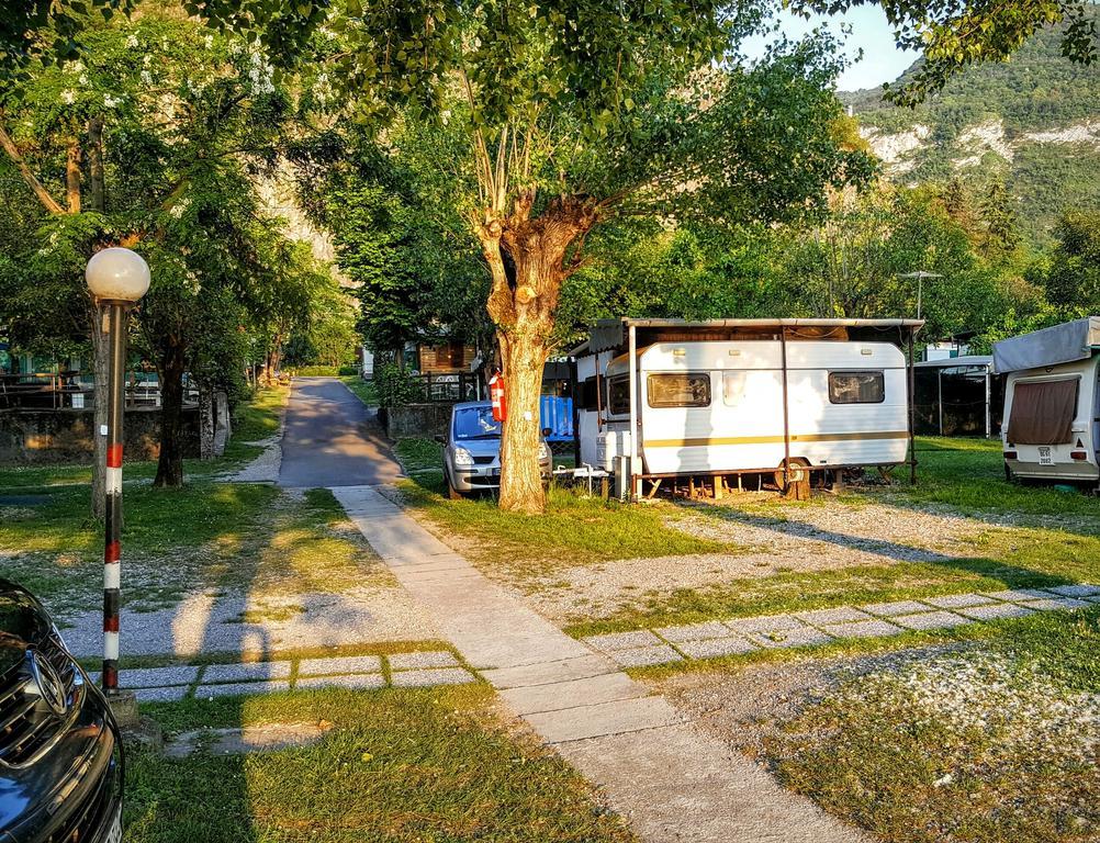 Camping Pilzone Iseo Bagian luar foto