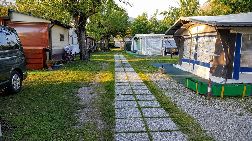 Camping Pilzone Iseo Bagian luar foto