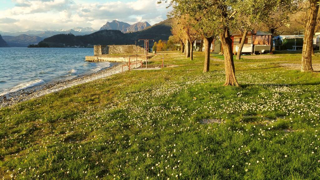 Camping Pilzone Iseo Bagian luar foto